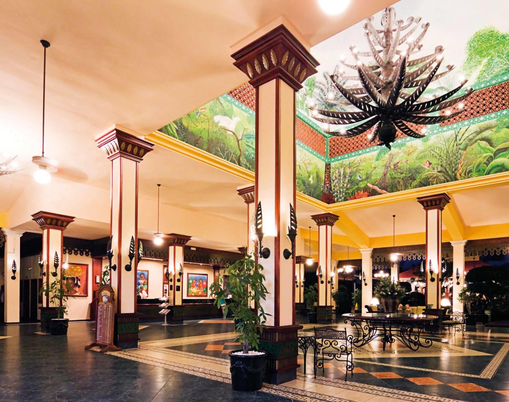 Senator Puerto Plata Vip Hotel Exterior photo
